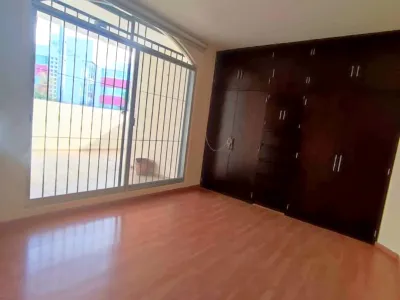 DEPARTAMENTO EN PLANTA BAJA HIMALAYA 